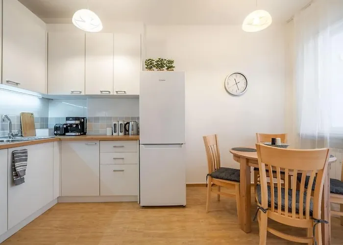 Modern And Calm 2bdrm In Centre ソフィア