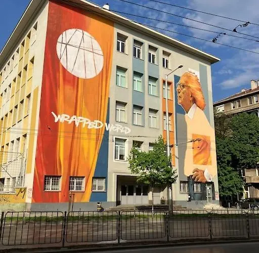 アパート Modern And Calm 2bdrm In Centre ソフィア