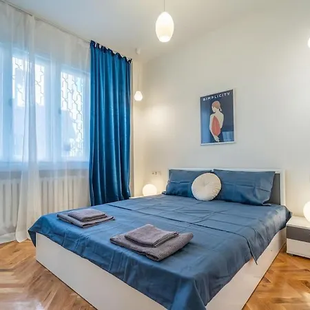 דירה Modern And Calm 2bdrm In Centre